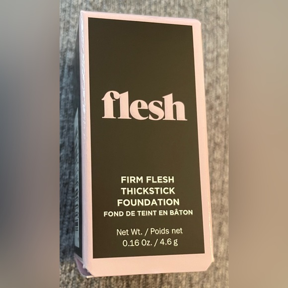 Firm Flesh Thick Stick Foundation - 37 Ganache (Warm Golden Undertone) - Picture 2 of 7